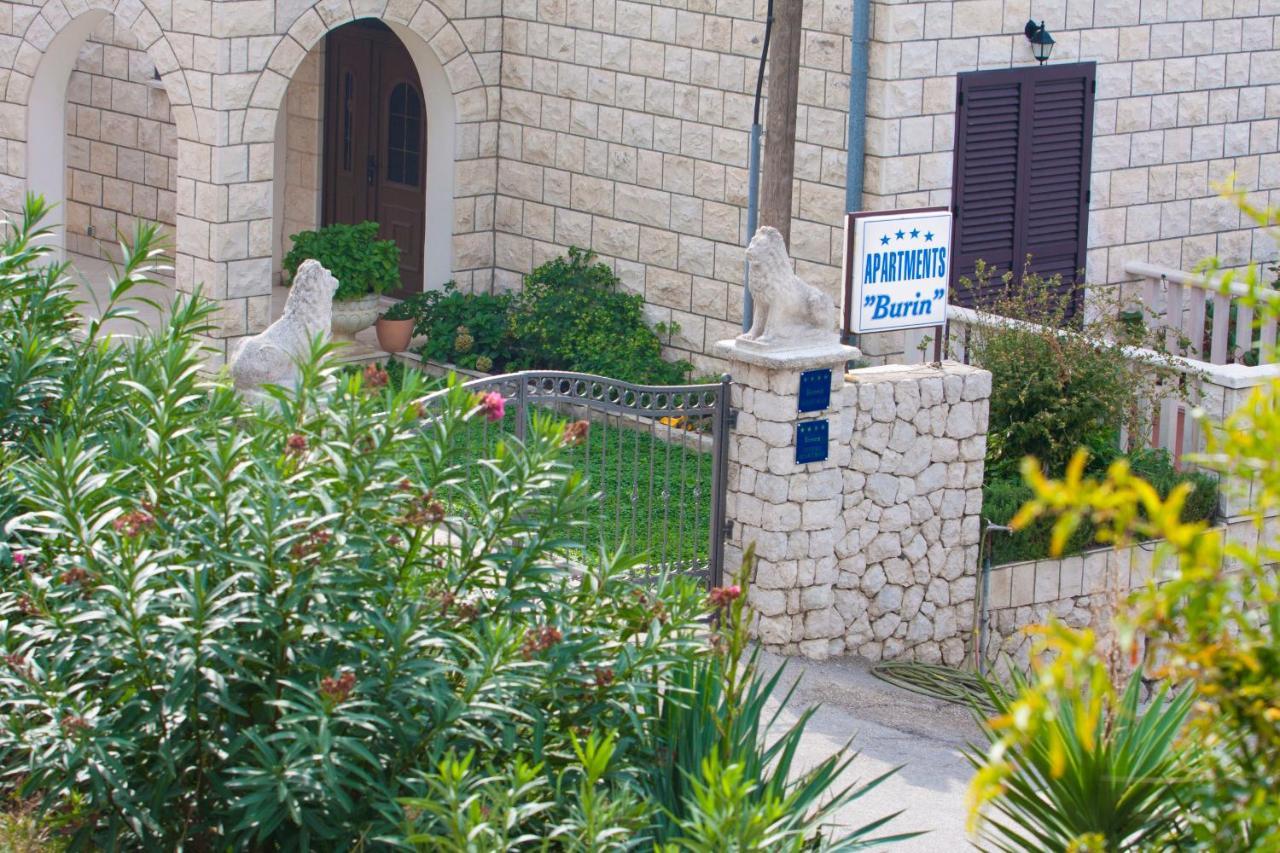 Apartment Burin Mlini