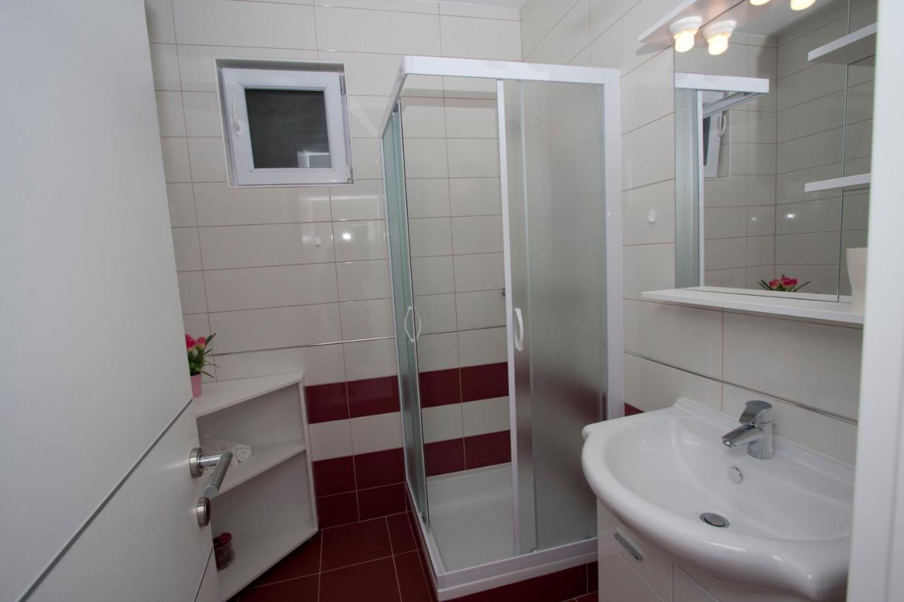 Apartment Burin