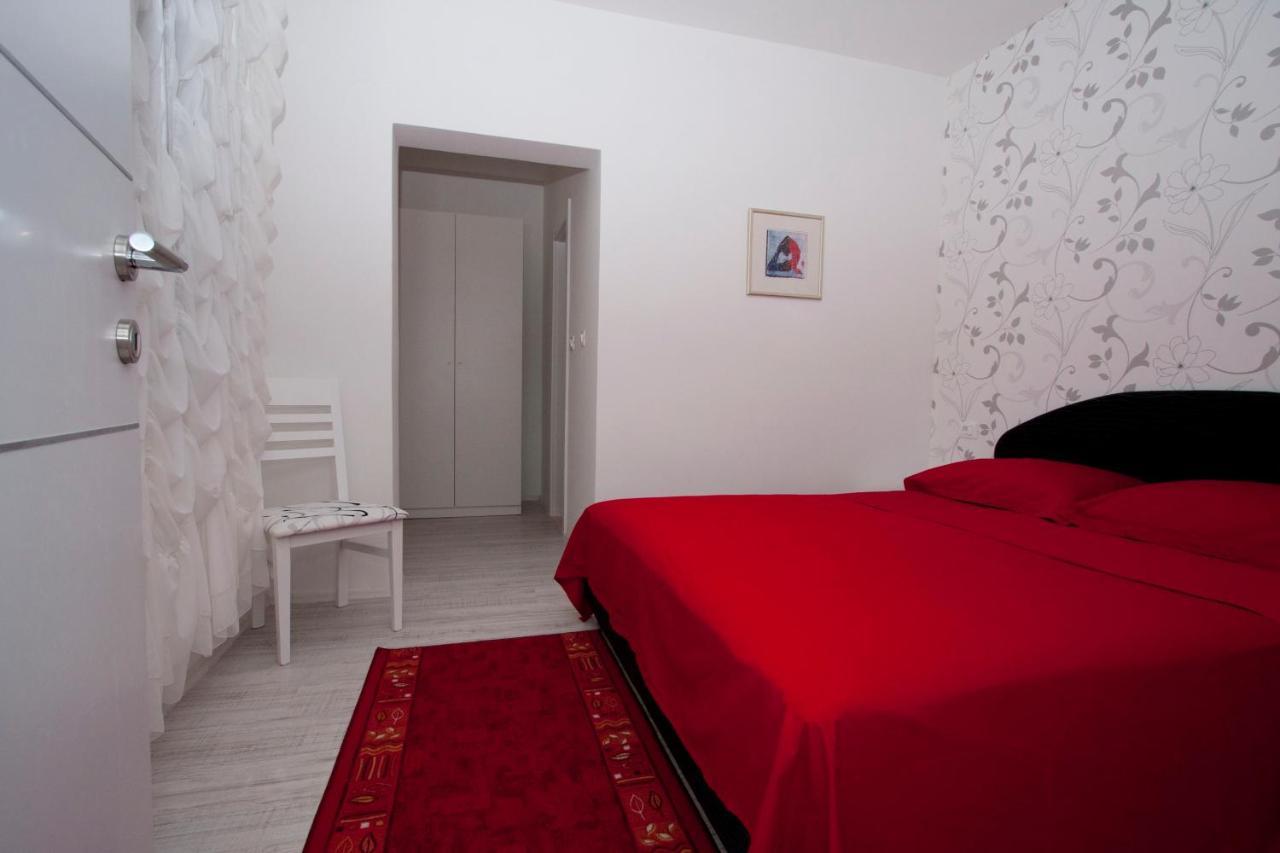 Burin Apartment Mlini